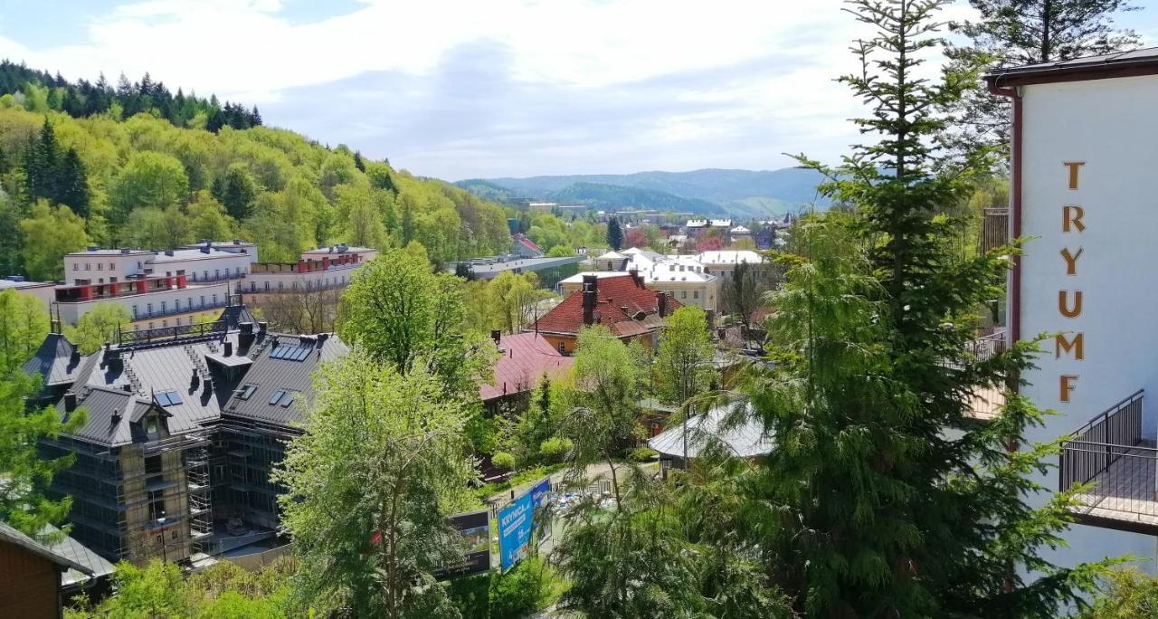 Bed and Breakfast Domy Wczasowe Tryumfy Krynica-Zdrój Exteriér fotografie