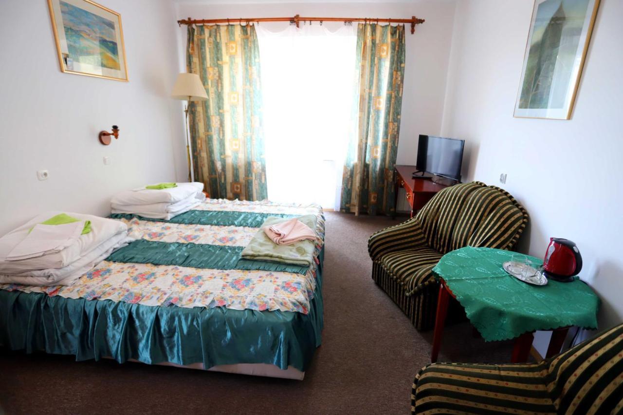 Bed and Breakfast Domy Wczasowe Tryumfy Krynica-Zdrój Exteriér fotografie