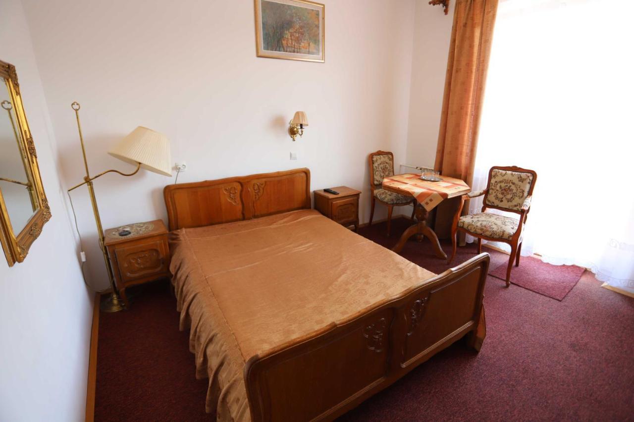 Bed and Breakfast Domy Wczasowe Tryumfy Krynica-Zdrój Exteriér fotografie