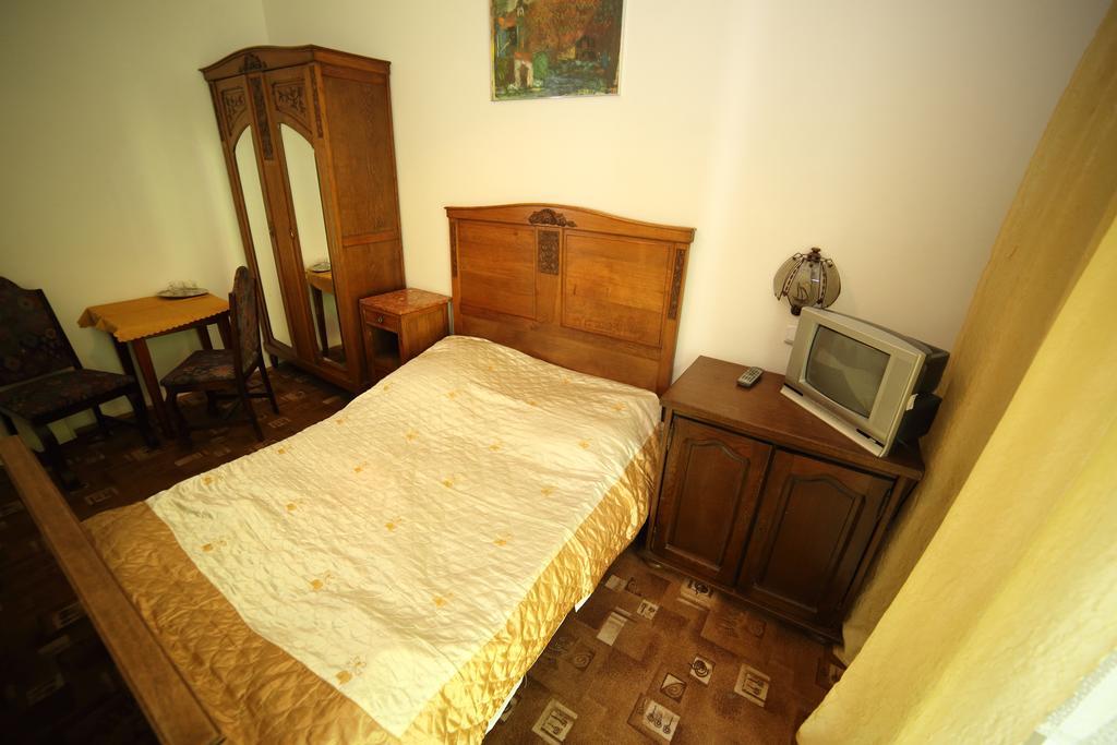 Bed and Breakfast Domy Wczasowe Tryumfy Krynica-Zdrój Pokoj fotografie