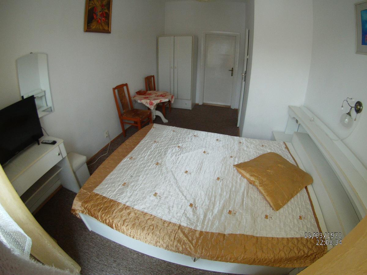 Bed and Breakfast Domy Wczasowe Tryumfy Krynica-Zdrój Exteriér fotografie